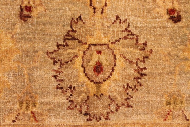 Sultan Abad rug