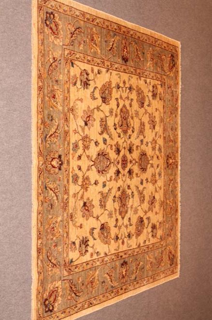 New Mahal rug
