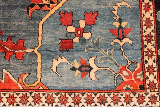 Heriz carpet