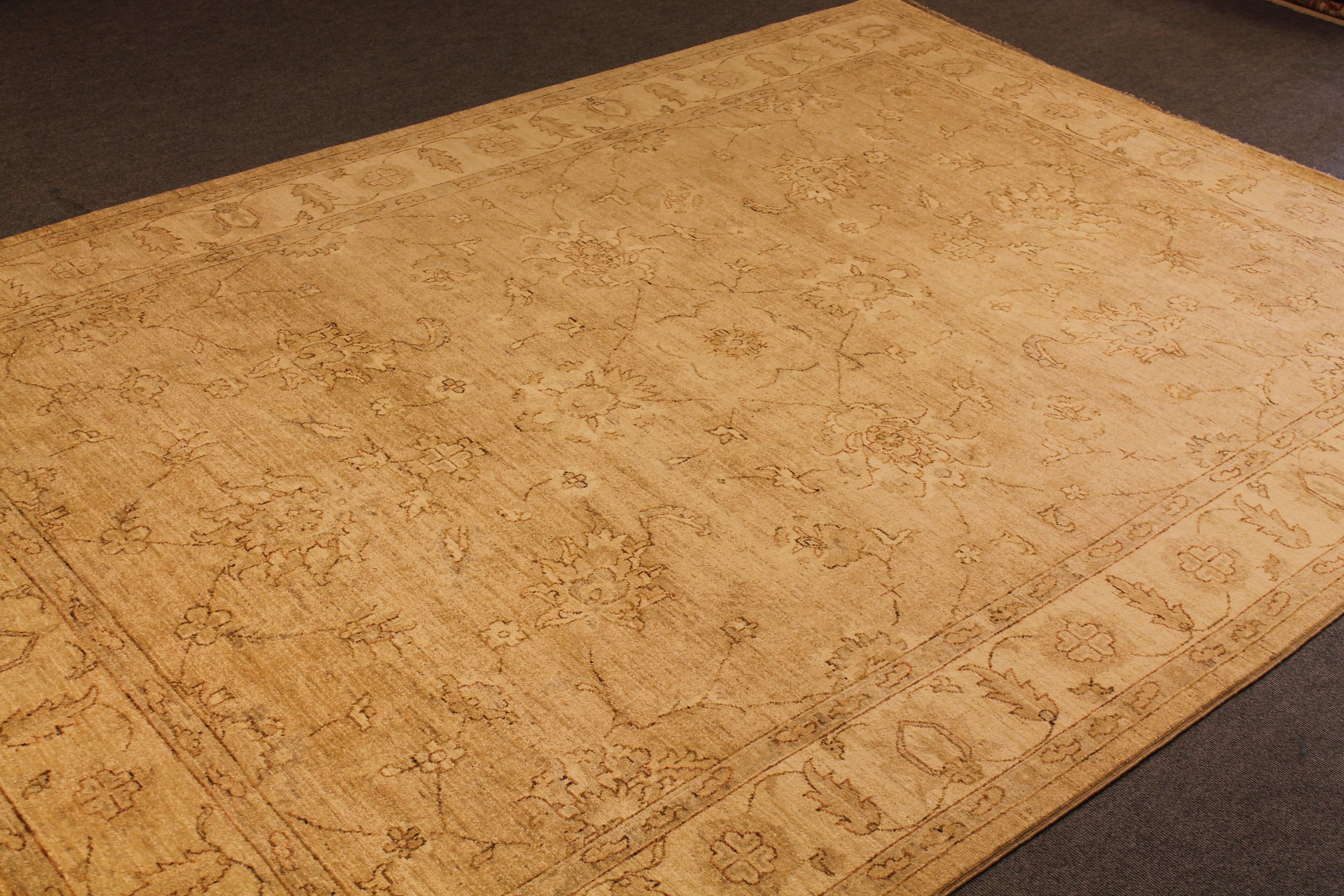 Gullabhad rug