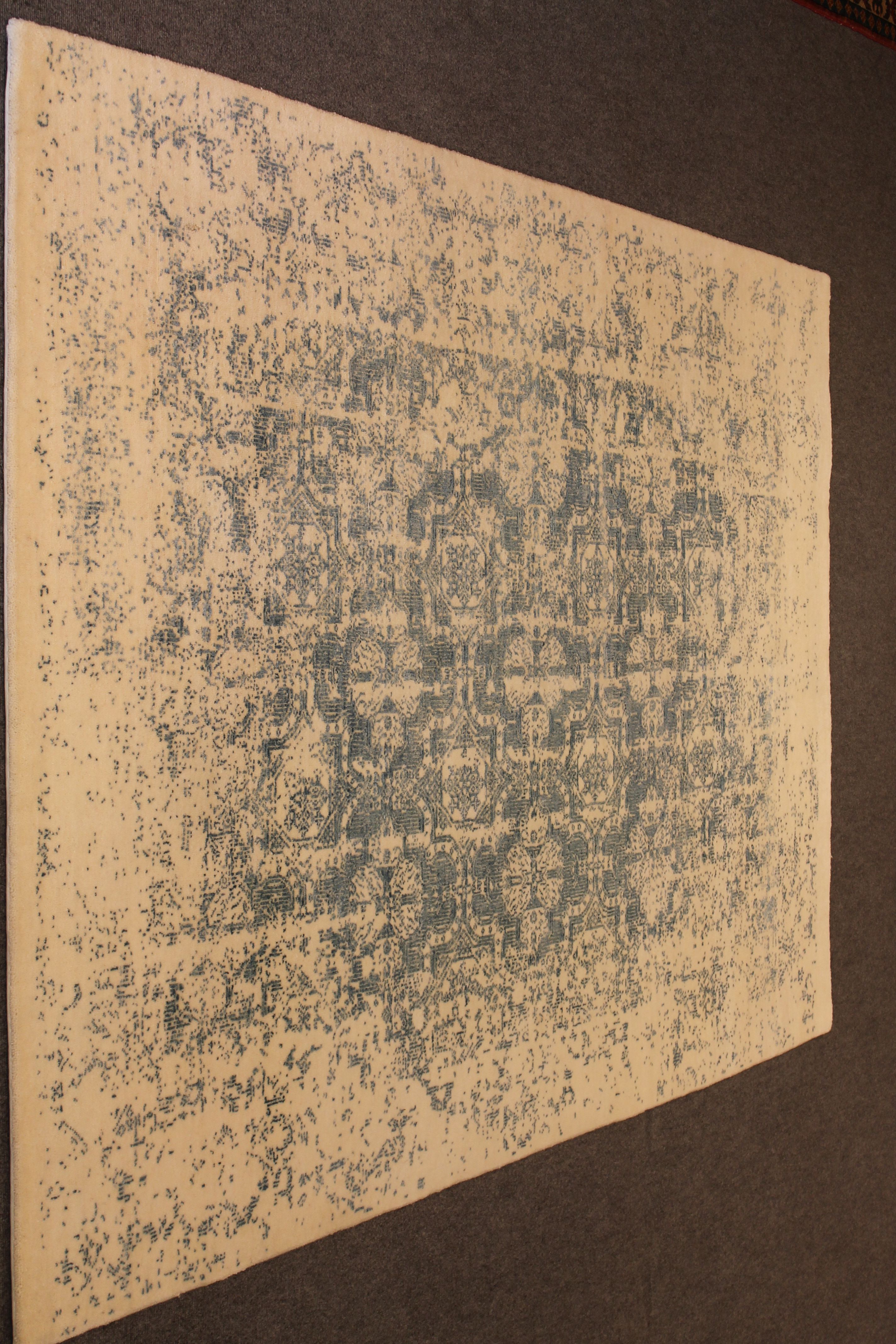 Lavish Rug