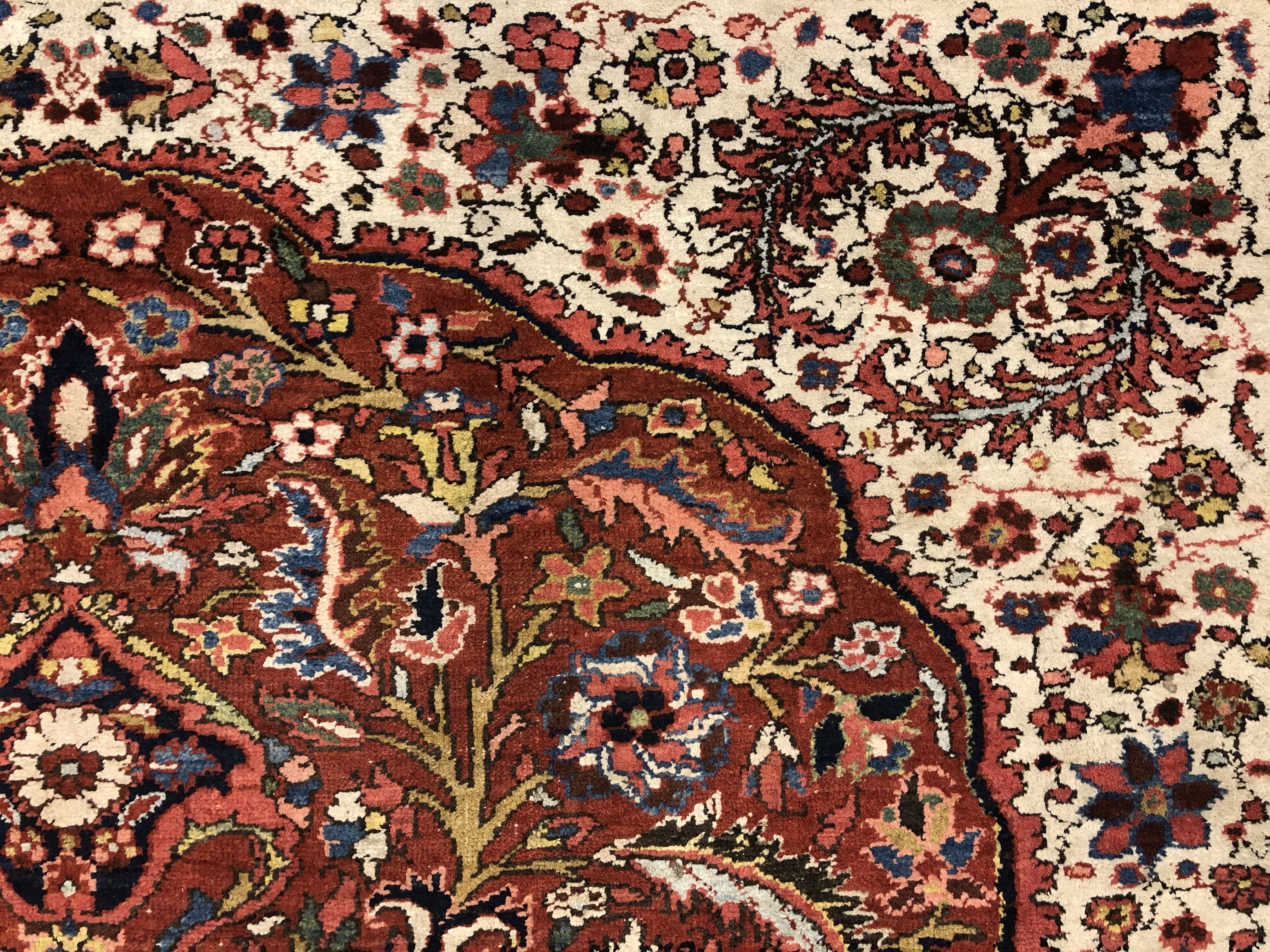 Antique Ahhar rug