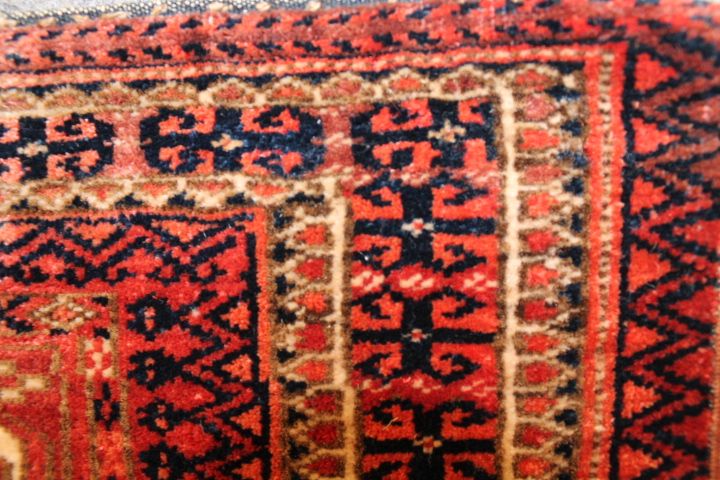 Antique Tekke torpa