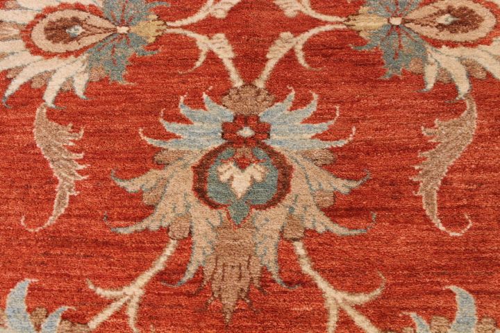New Tabriz rug