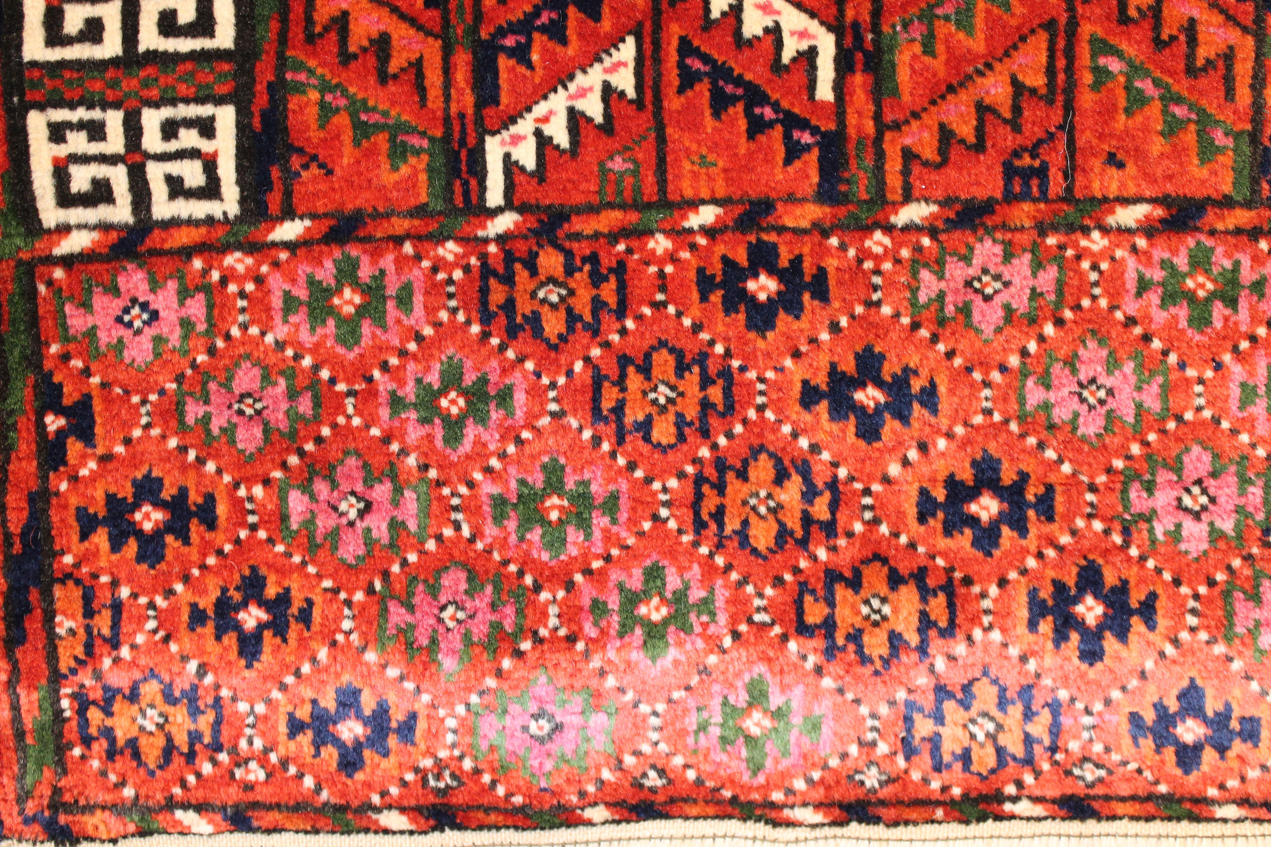Tekke Ensi rug