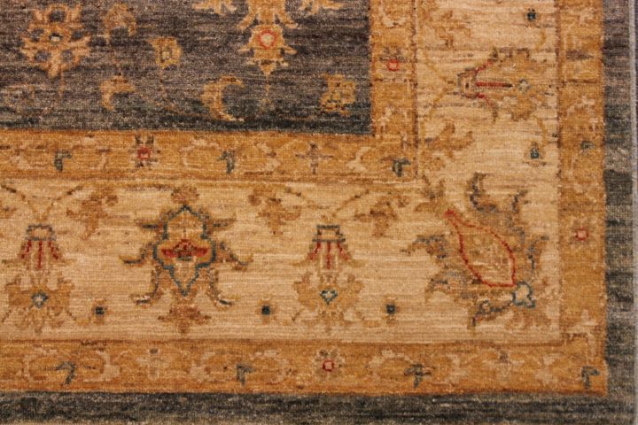 Sultan Abad rug