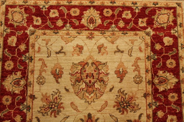 Kashan design rug