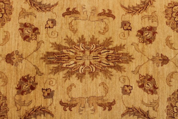 New Mahal rug