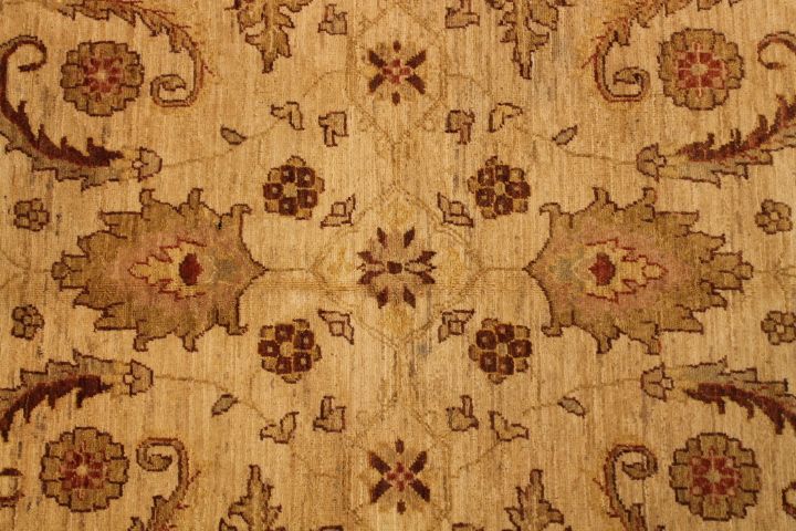 New Mahal rug