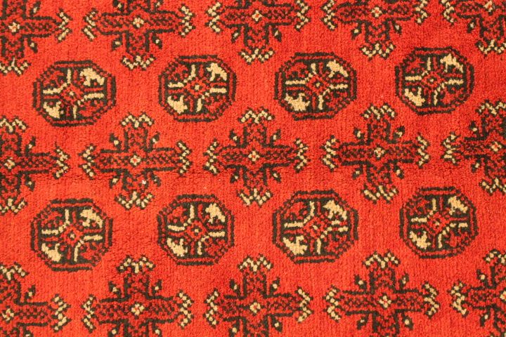 Tekke carpet