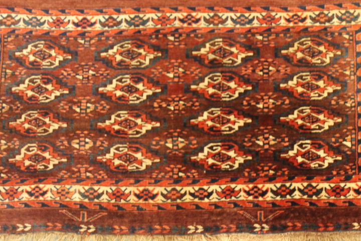 Antique Yamut juval