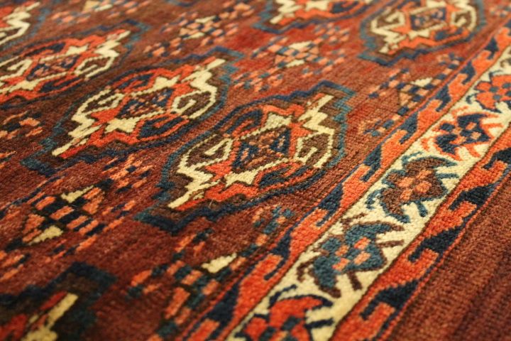 Antique Yamut juval