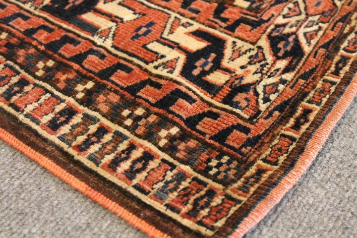 Antique azmalik