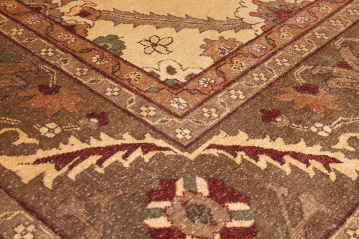 Shahzavani rug