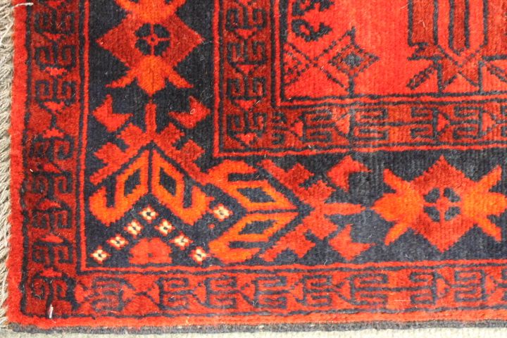 Khan Ahmadi runner