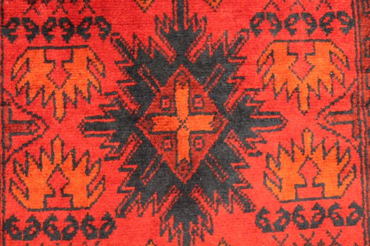 Khan Ahmadi runner