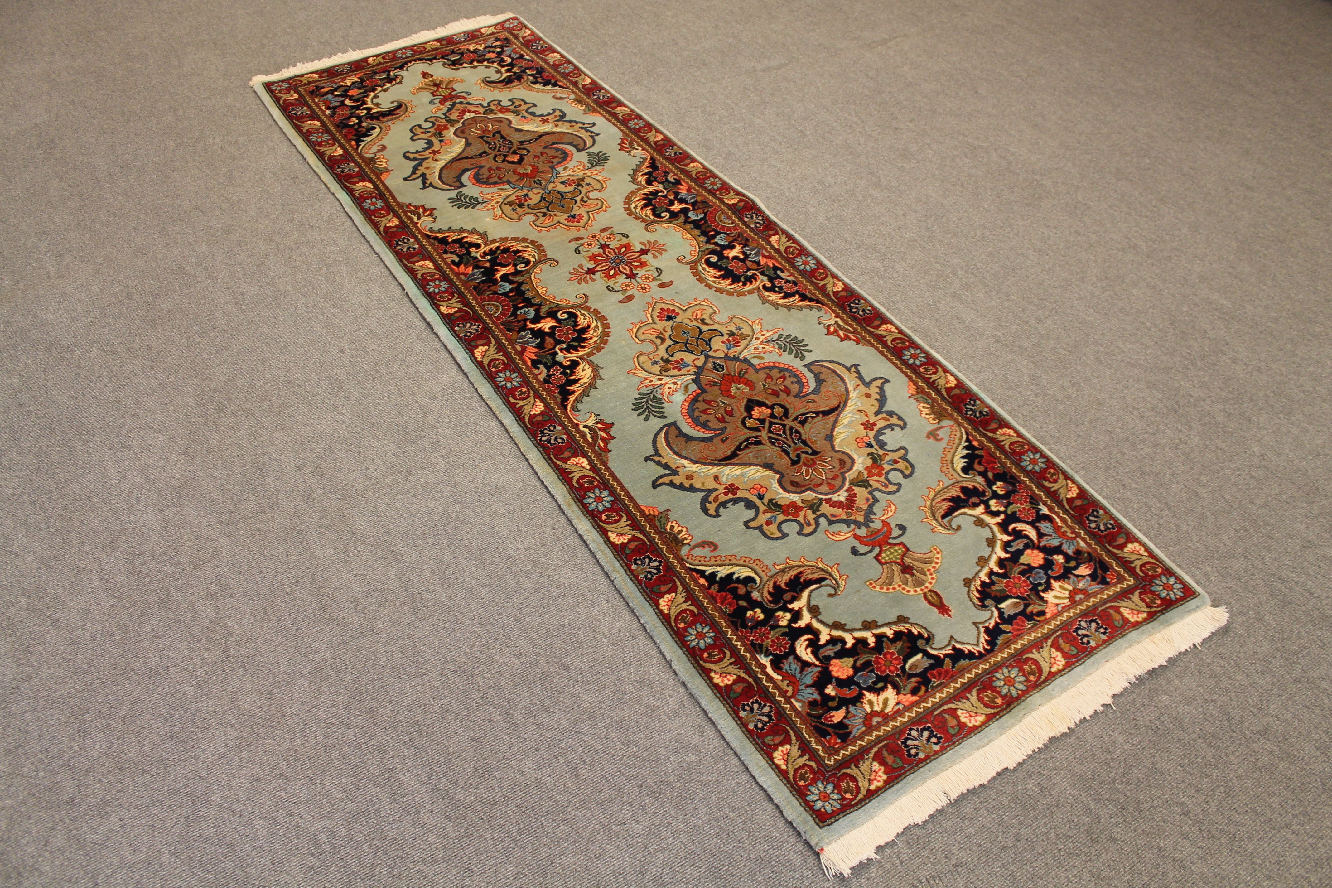 Saljuq runner
