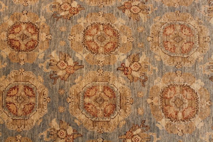 Sultan Abad rug
