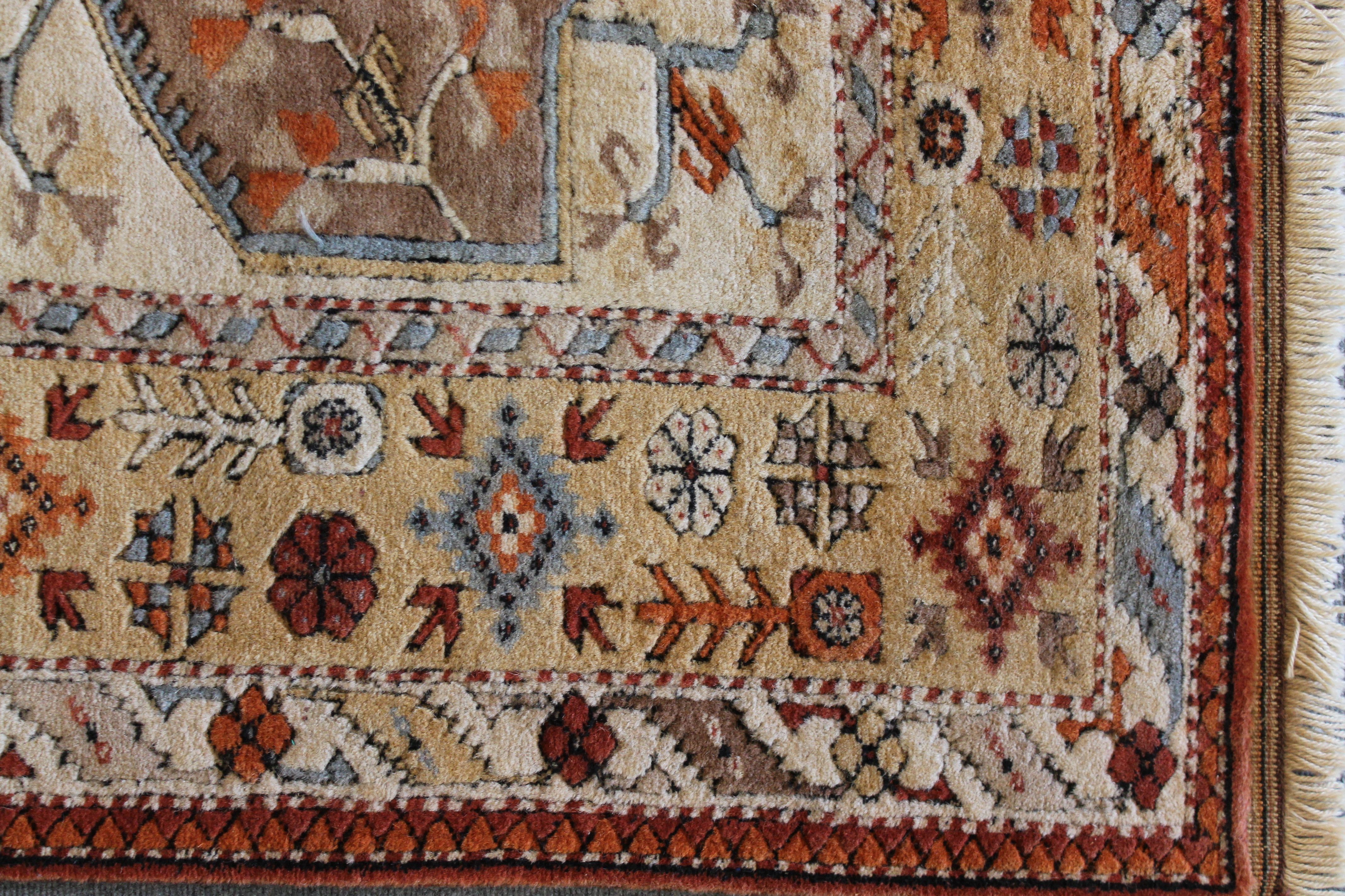 Melaz rug