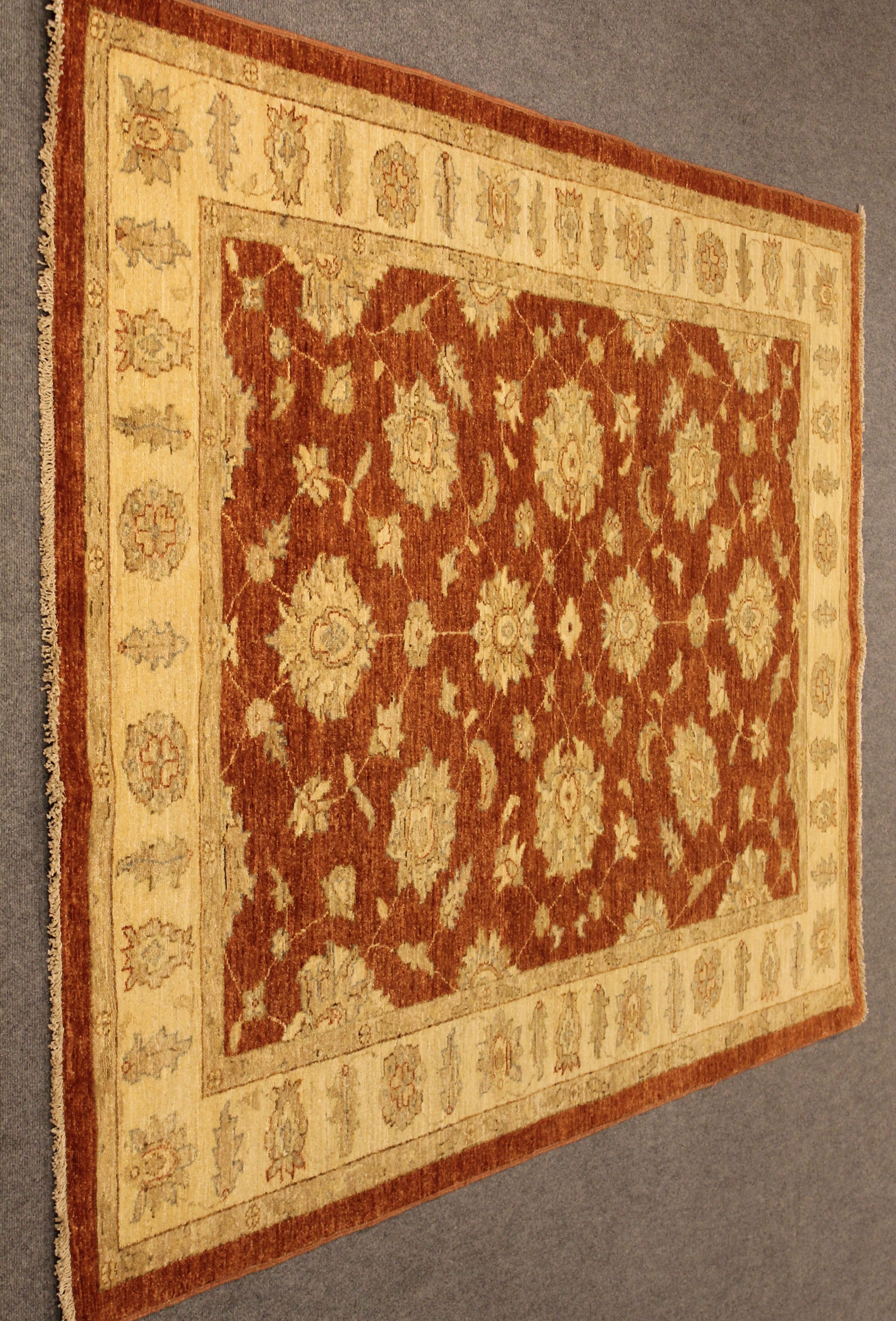 Floral wool rug