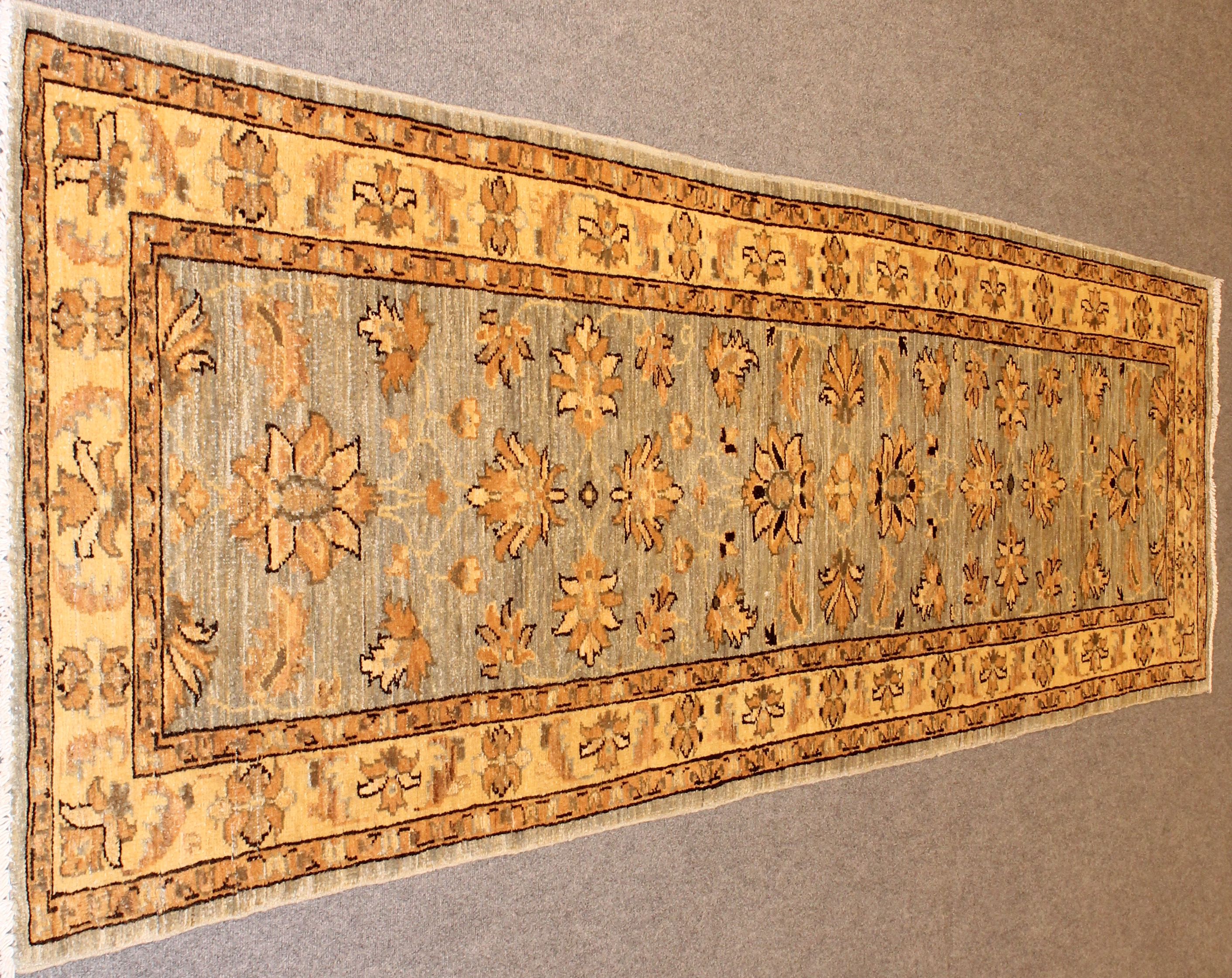 Mezeh Runner