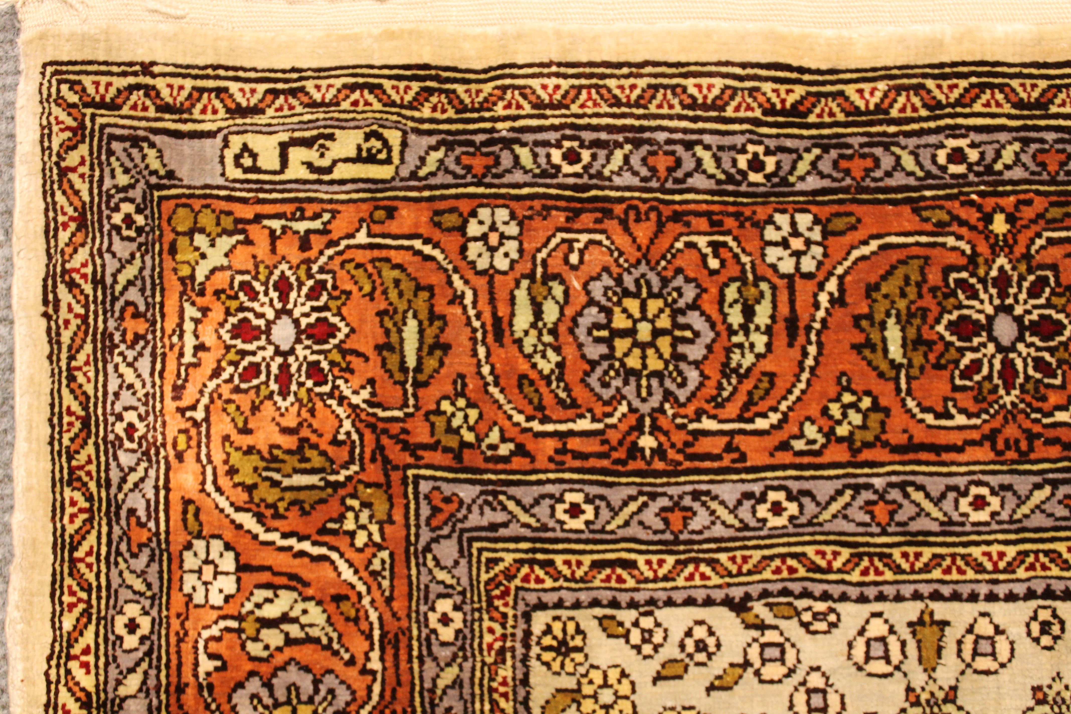 Hereke rug